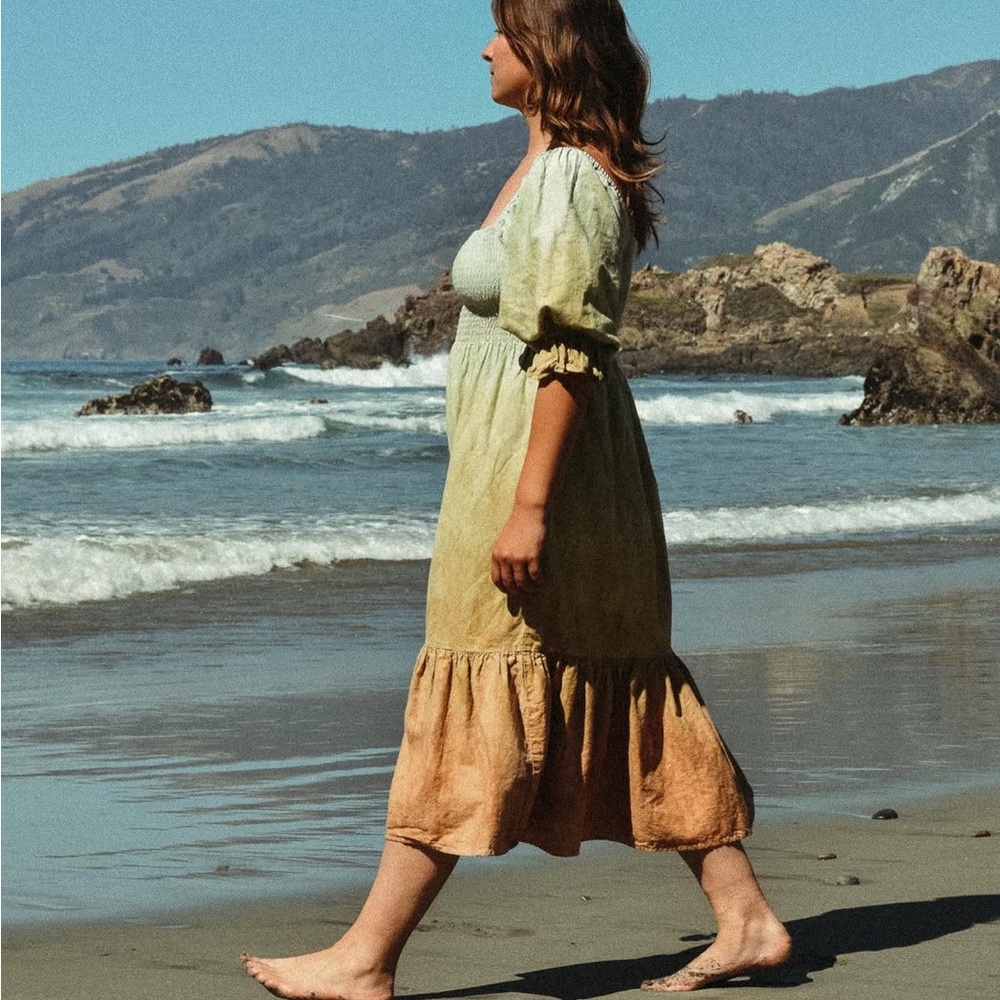 Katie Diamond Wolff Fields and Stars linen smocked dress